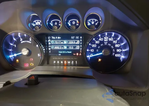 2016 Ford F-250 Xlt из США, поврежденный, VIN 1FT7W2BT6GEB40180